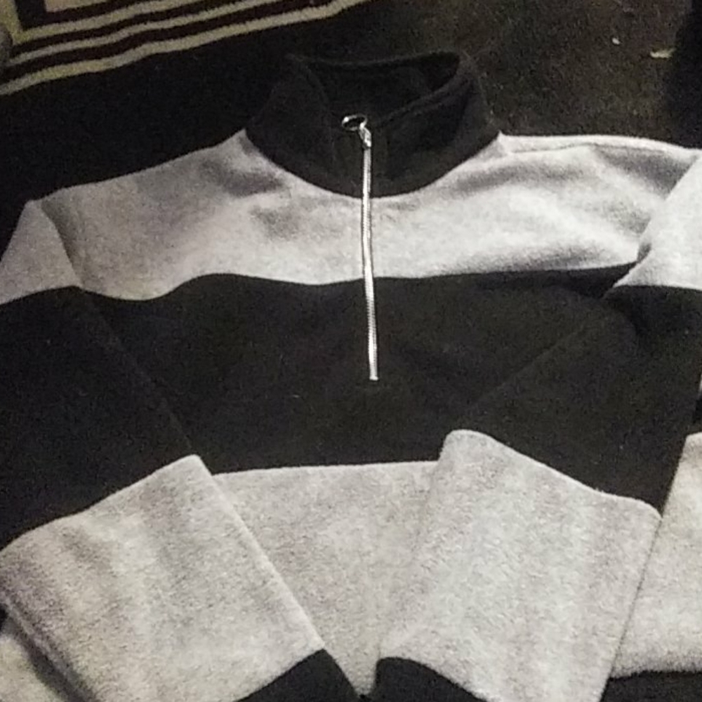 Croped Sweater